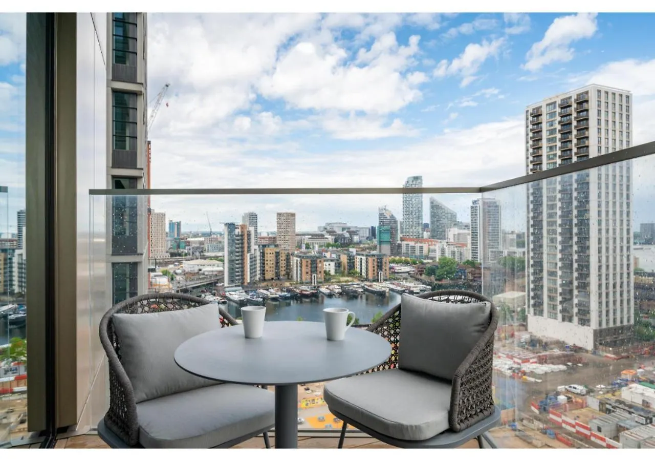 Elegant And Modern Apartments In Canary Wharf Right Next To Thames London 0*,  United Kingdom